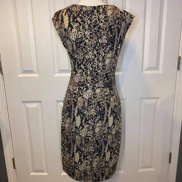 Kenneth Cole Animal Print Crew Neck Midi Dress - Picture 2 of 4